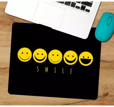 πρωτότυπο ποντίκι emoticon με κίτρινο χαμόγελο - TenStickers