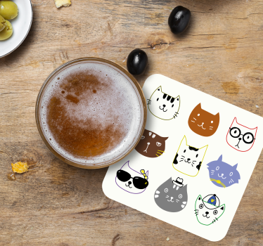χαριτωμένες πολύχρωμες αστείες γάτες geeky coasters - TenStickers