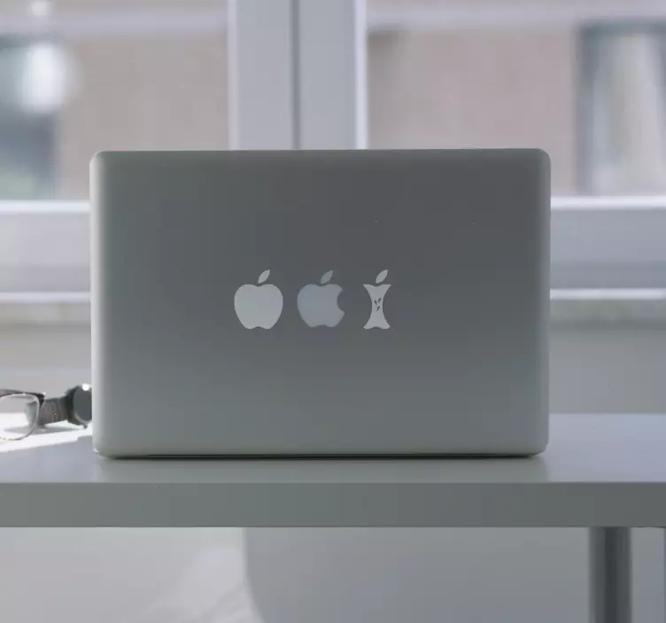 Αυτοκόλλητο για φορητό υπολογιστή μασημένο φρούτο μήλου - TenStickers