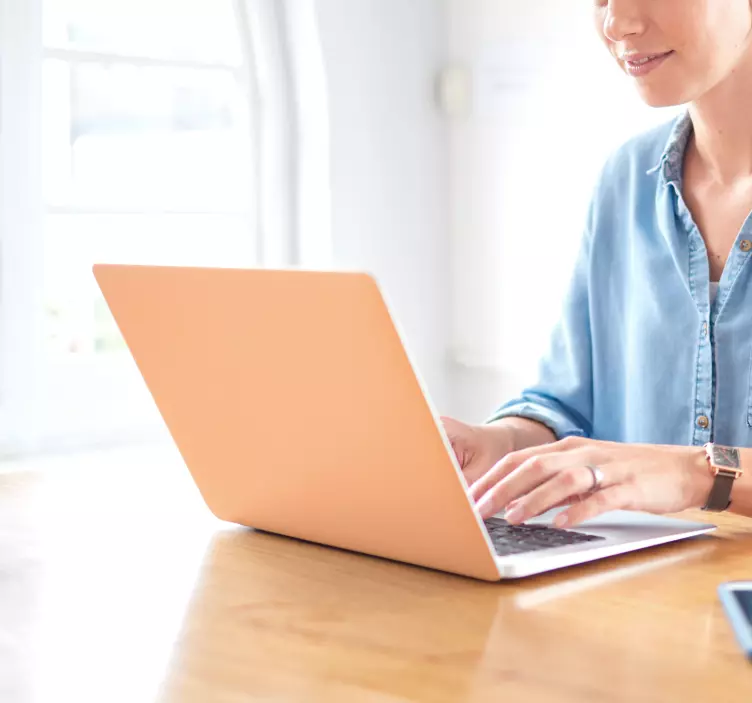 Αυτοκόλλητο για φορητό υπολογιστή ροδάκινο fuzz - TenStickers