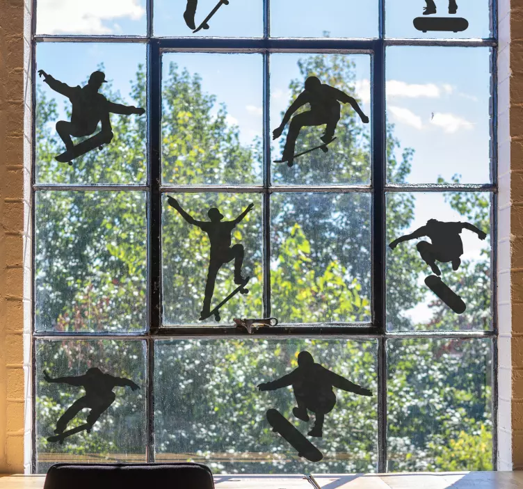 αυτοκόλλητο παράθυρο σιλουέτες skateborders - TenStickers