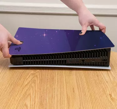 αυτοκόλλητο μοβ ουρανού playstation 5 - TenStickers
