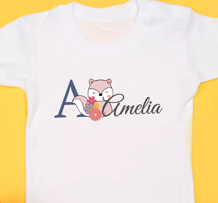 χαριτωμένο ζωάκια σκίουρος με όνομα μωρό πουκάμισο - TenStickers