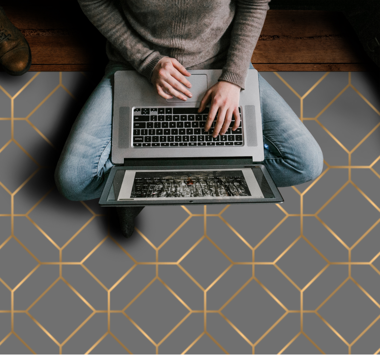 γεωμετρικά γκρι και χρυσά γεωμετρικά χαλιά - TenStickers