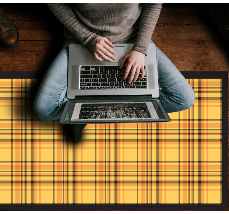 Ριγέ χαλί με κλασικό καρό σχέδιο - TenStickers