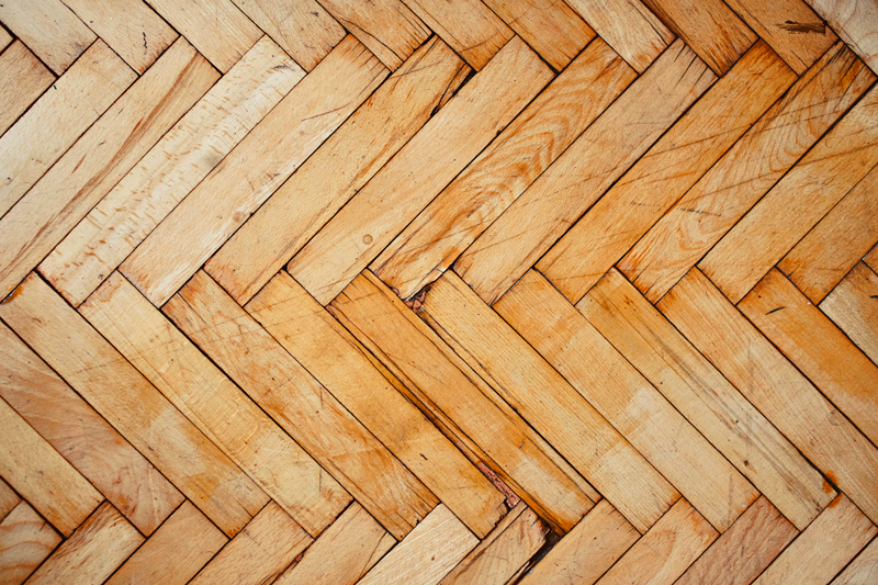 δάπεδο από ξύλο βινυλίου μοτίβο ψαροκόκαλου - TenStickers