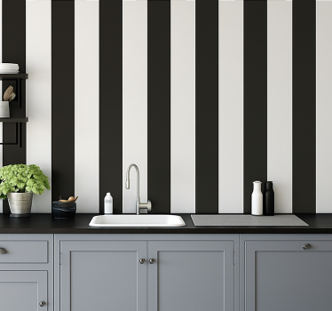 Tαπετσαρία κουζίνας λευκές και μαύρες ρίγες - TenStickers